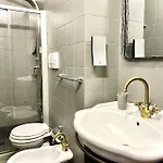 Bed & Breakfast La Sosta In Toscana Camaiore