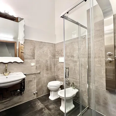 Bed & Breakfast La Sosta In Toscana Camaiore