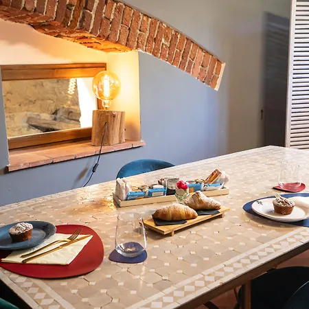 La Sosta In Toscana Bed & Breakfast 4*
